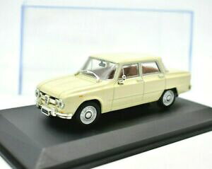 yzzr[@͌^ԁ@ԁ@[VOJ[ At@IWAXJ_CJXgnouvelle annoncemodellino auto alfa romeo giulia scala 143 diecast modellismo statico raro