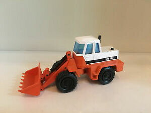 �y���������z�z�r�[�@�͌^�ԁ@�ԁ@���[�V���O�J�[ �X���C�_�[schaeff skl 840 glisseur de nzg 235 150