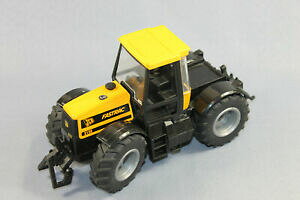 �y���������z�z�r�[�@�͌^�ԁ@�ԁ@���[�V���O�J�[ �g�^�[e�X�P�[��siku 3160 jcb fastrac 2150 tracteur siku farmerserie echelle 132