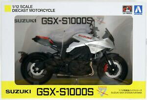 yzzr[@͌^ԁ@ԁ@[VOJ[ WCgx`[^bNVo[XP[aoshima skynet suzuki gsxs1000s katana metallic silver 112 scale