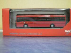 �y���������z�z�r�[�@�͌^�ԁ@�ԁ@���[�V���O�J�[ �o�X�Z�g��herpa un bus setra s 215 sl bahnbus 304993