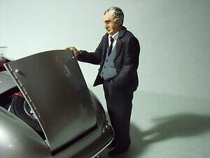 yzzr[@͌^ԁ@ԁ@[VOJ[ tFfBih|VFfigurine 118 ferdinand porsche vroom non peint for autoart maisto