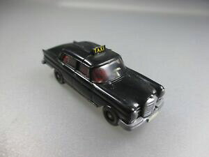 �y���������z�z�r�[�@�͌^�ԁ@�ԁ@���[�V���O�J�[ �����Z�f�X�x���c�^�N�V�[wiking mercedes benz 220 taxi schub38