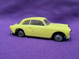 【送料無料】ホビー 模型車 車 レーシングカー アルファロメオスプリントスカラnorev 11 alfa romeo giulietta sprint 1300 plastica scala 143