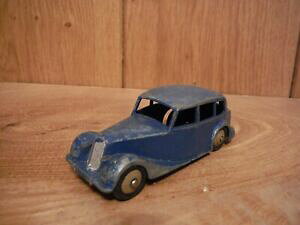 yzzr[@͌^ԁ@ԁ@[VOJ[ dinky 40b triumph 1800 006
