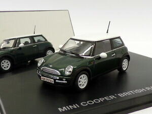 yzzr[@͌^ԁ@ԁ@[VOJ[ fJ[~jN[p[revell 143 modele reduit de voiture 28240mini cooperbrg