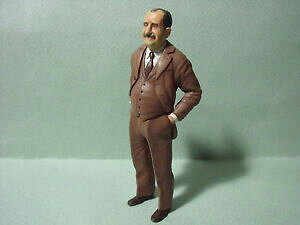 yzzr[@͌^ԁ@ԁ@[VOJ[ tFfBih|VFyLfigurine 118 ferdinand porsche vroom a peindre unpainted autoart cmc