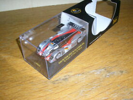 【送料無料】ホビー　模型車　車　レーシングカー アウディチームヨーストルマンネットワーク143 audi r8 team joest n3 le mans 2002 ixo