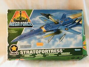 �y���������z�z�r�[�@�͌^�ԁ@�ԁ@���[�V���O�J�[ �}�b�`�r���e�[�Wmatchbox stratofortress neuf belle vintage
