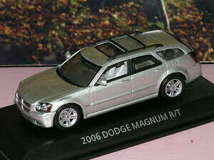 �y���������z�z�r�[�@�͌^�ԁ@�ԁ@���[�V���O�J�[ �}�O�i��dodge magnum rt 2006 143 norev