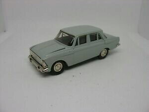 yzzr[@͌^ԁ@ԁ@[VOJ[ \\143 ussr, cccp, urss, moskvich 412