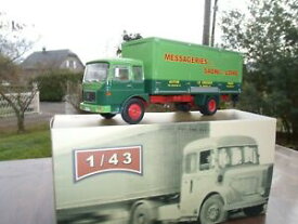 【送料無料】ホビー　模型車　車　レーシングカー ルノートラックn 121 renault saviem sm 200 messageries samp;l 1968 camions dautrefois 143 neuf