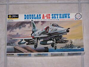 �y���������z�z�r�[�@�͌^�ԁ@�ԁ@���[�V���O�J�[ �_�O���Xmaquette fujimi 148eme douglas a4e skyhawk n5 a 6