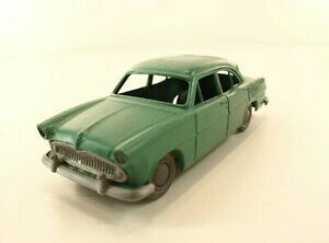 yzzr[@͌^ԁ@ԁ@[VOJ[ tXFTCvX`bNbs france simca versailles 132 en plastique 14 cm rare