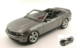 yzzr[@͌^ԁ@ԁ@[VOJ[ tH[hX^OVo[fford mustang gt convertible 2010 silver 118 model 31158s maisto