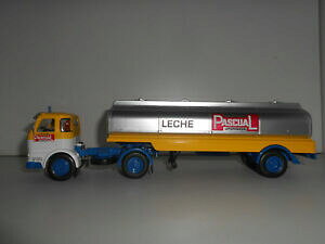yzzr[@͌^ԁ@ԁ@[VOJ[ lbg[Npegaso 2030 196477 leche pascual camiones articulados altaya ixo 143