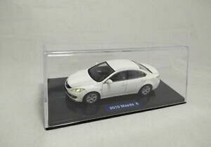 �y���������z�z�r�[�@�͌^�ԁ@�ԁ@���[�V���O�J�[ ���f���}�c�_143 resin car model mazda 6 2010 white