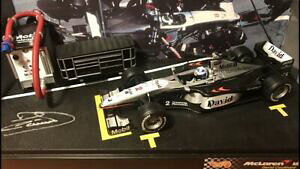 yzzr[@͌^ԁ@ԁ@[VOJ[ }N[sbgXgbvL[frbhNT[hmclaren mp414 1999 pitstop esc 124 very rare signed by david coulthard