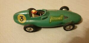 【送料無料】ホビー 模型車 車 レーシングカー solido vanwall f 1 143 en tres bon etat