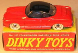 【送料無料】ホビー　模型車　車　レーシングカー フォルクスワーゲンカブリオレタイプギアカットdinky toys no 187 volkswagen karmann ghia coupe 195964 excellent boxed