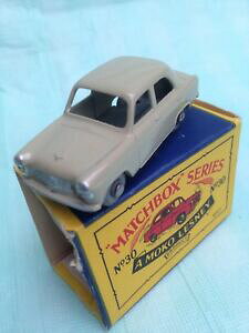 �y���������z�z�r�[�@�͌^�ԁ@�ԁ@���[�V���O�J�[ �}�b�`�V���[�Y���R�t�H�[�hmatchbox series no 30 a moko lesney ford prefect