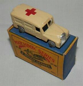 yzzr[@͌^ԁ@ԁ@[VOJ[ R}b`_C[zC[{bNX50 s moko lesney matchbox 14 a daimler ambulance metal roue comme neuf in box original