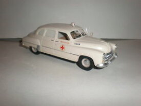 【送料無料】ホビー　模型車　車　レーシングカー ガスロシアリムジン143 russe gaz12 zim ambulance limousine 1954