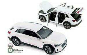 yzzr[@͌^ԁ@ԁ@[VOJ[ AEfBgzCgnorev 118 audi etron 2019white met