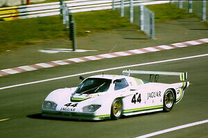 �y���������z�z�r�[�@�͌^�ԁ@�ԁ@���[�V���O�J�[ �L�b�g�z���C�g���^���W���K�[���}��143 kit white metal amr jaguar xjr5 24h le mans 1984, no m111 lephoenix