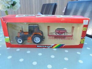 yzzr[@͌^ԁ@ԁ@[VOJ[ t@[m[g^[hbritains farm renault 14514 tracteurperceuse ensemble cadeau rare bright