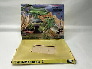 �y���������z�z�r�[�@�͌^�ԁ@�ԁ@���[�V���O�J�[ dinky 101 thunderbirds 2 amp; 4 original interne plinthe seulement