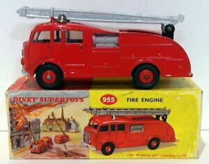 �y���������z�z�r�[�@�͌^�ԁ@�ԁ@���[�V���O�J�[ �r���e�[�Wvintage dinky 955 fire engine red