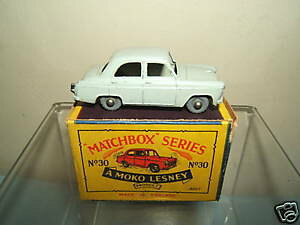 �y���������z�z�r�[�@�͌^�ԁ@�ԁ@���[�V���O�J�[ �}�b�`���R���f���{�b�N�X�t�H�[�h�G�X�R�[�gmatchbox moko lesney model 30a ford escort en parfait etat, dans sa boite