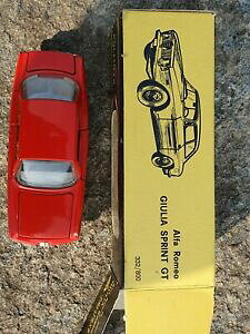 yzzr[@͌^ԁ@ԁ@[VOJ[ At@IWAXvgA[galfa romeo giulia sprint gt politoys 143 art500