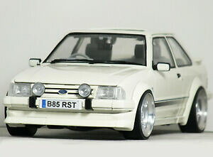 �y���������z�z�r�[�@�͌^�ԁ@�ԁ@���[�V���O�J�[ �t�H�[�h�G�X�R�[�g�V���[�Y�^�[�{�`���[�j���O118 mk3 ford escort serie one rs turbo rondell modified tuning umbau mkiii s1