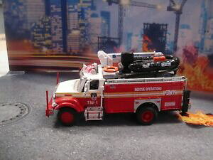 yzzr[@͌^ԁ@ԁ@[VOJ[ R[hXP[for code 3 fdny kitbash tsu 1 164 scale