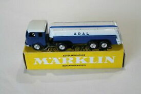 【送料無料】ホビー　模型車　車　レーシングカー メルセデスタンカーmarklin toys 8032 mercedes bv aral tanker
