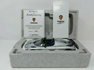 yzzr[@͌^ԁ@ԁ@[VOJ[ VOl`{bNXv[g118 autoart signature koenigsegg ageragris argent 79006cret plaques