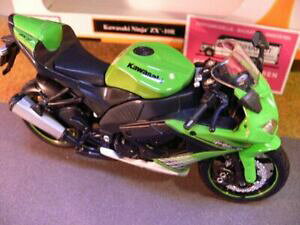 yzzr[@͌^ԁ@ԁ@[VOJ[ O[112 maisto kawasaki ninja zx10r vert