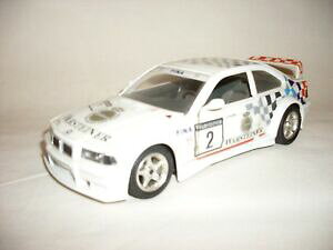 �y���������z�z�r�[�@�͌^�ԁ@�ԁ@���[�V���O�J�[ �X�P�[��burago 124 scale bmw m3