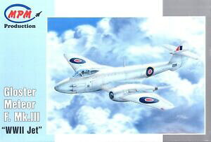 �y���������z�z�r�[�@�͌^�ԁ@�ԁ@���[�V���O�J�[ �W�F�b�ggloster meteor f mkiii wwii jet 172 mpm