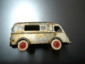 yzzr[@͌^ԁ@ԁ@[VOJ[ m[tXLOrenault 1000 kg ambulance cij made in france 143