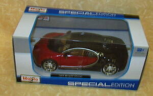 yzzr[@͌^ԁ@ԁ@[VOJ[ JCbTmodellino special edition bugatto chiron rossa 124 cod18614