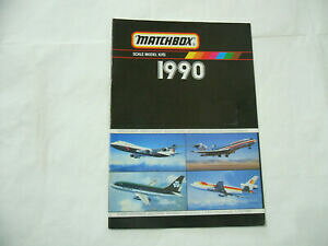 �y���������z�z�r�[�@�͌^�ԁ@�ԁ@���[�V���O�J�[ �}�b�`���f���L�b�gcatalogo matchbox model kits 1990 pagine n32