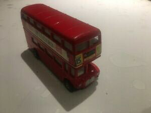 �y���������z�z�r�[�@�͌^�ԁ@�ԁ@���[�V���O�J�[ �o�X�R�[�M�[bus anglais corgi