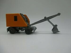 【送料無料】ホビー 模型車 車 レーシングカー スプーンシャベルwiking cuillere pelle avec roues acide hb 11245a ssk71