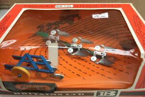 yzzr[@͌^ԁ@ԁ@[VOJ[ t@[Xg[{bNXXP[britains charrues farm implements paille box 132 scale