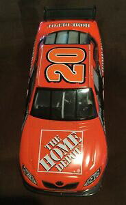 yzX`[gz[f|W[EMuXE[VOAg^JF??RARE??TONY STEWART 2008 HOME DEPOT 20 JOE GIBBS RACING Toyota Camry ?? 1:24