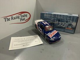 【送料無料】デイル・ジャレットネスレアクションのダイカストで形造られたサイン入りのクランチ2000 Dale Jarrett 1990 Nestle Crunch 1/24 Action NASCAR Diecast Autographed