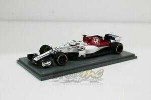 �y���������z�X�p�[�N�̃U�E�o�[�t�F���[���o�[���[����V����Spark S6054 Sauber C37-Ferrari 2018 Bahrain GP-No.9 1/43 #NEW